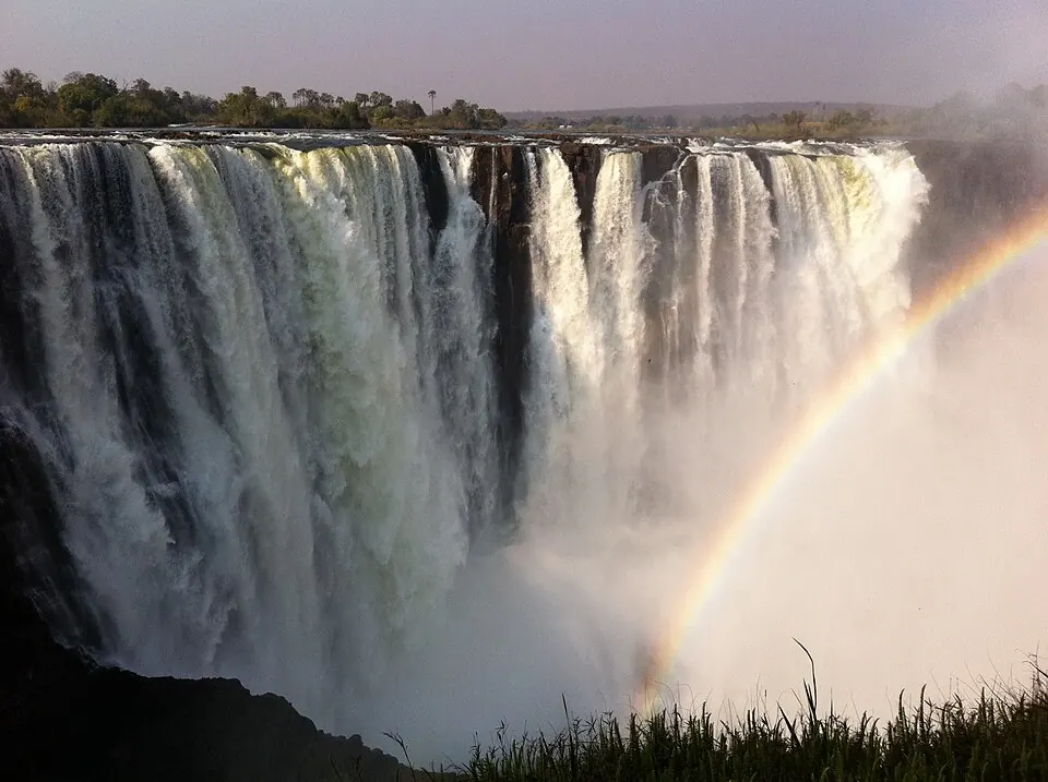 1 Victoria Falls.jpg